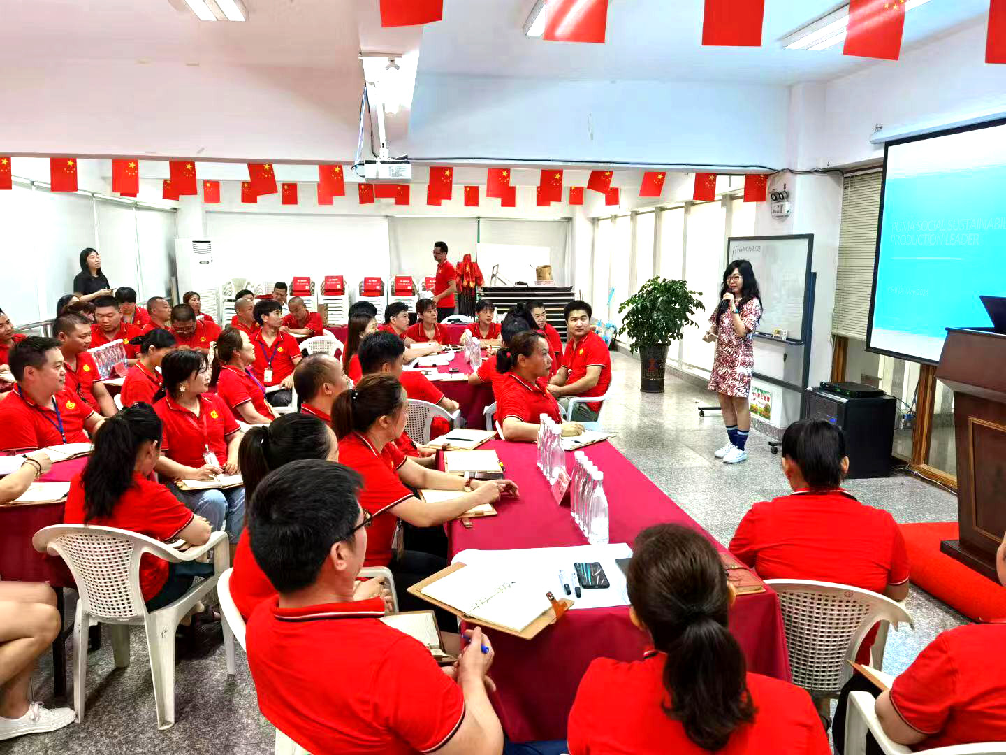 PUMA可持續發展團隊蒞臨鑫龍、百合指導培訓